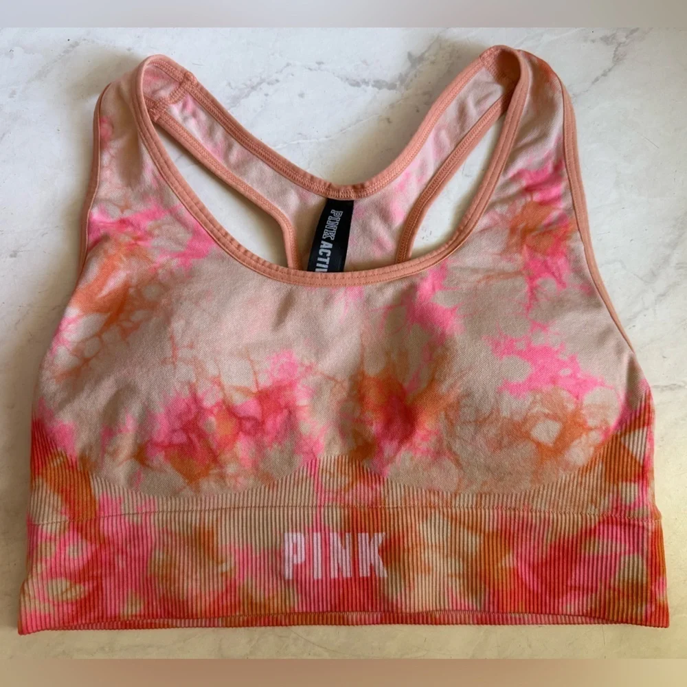 PINK Sports Bra 2 for $22 ❇️